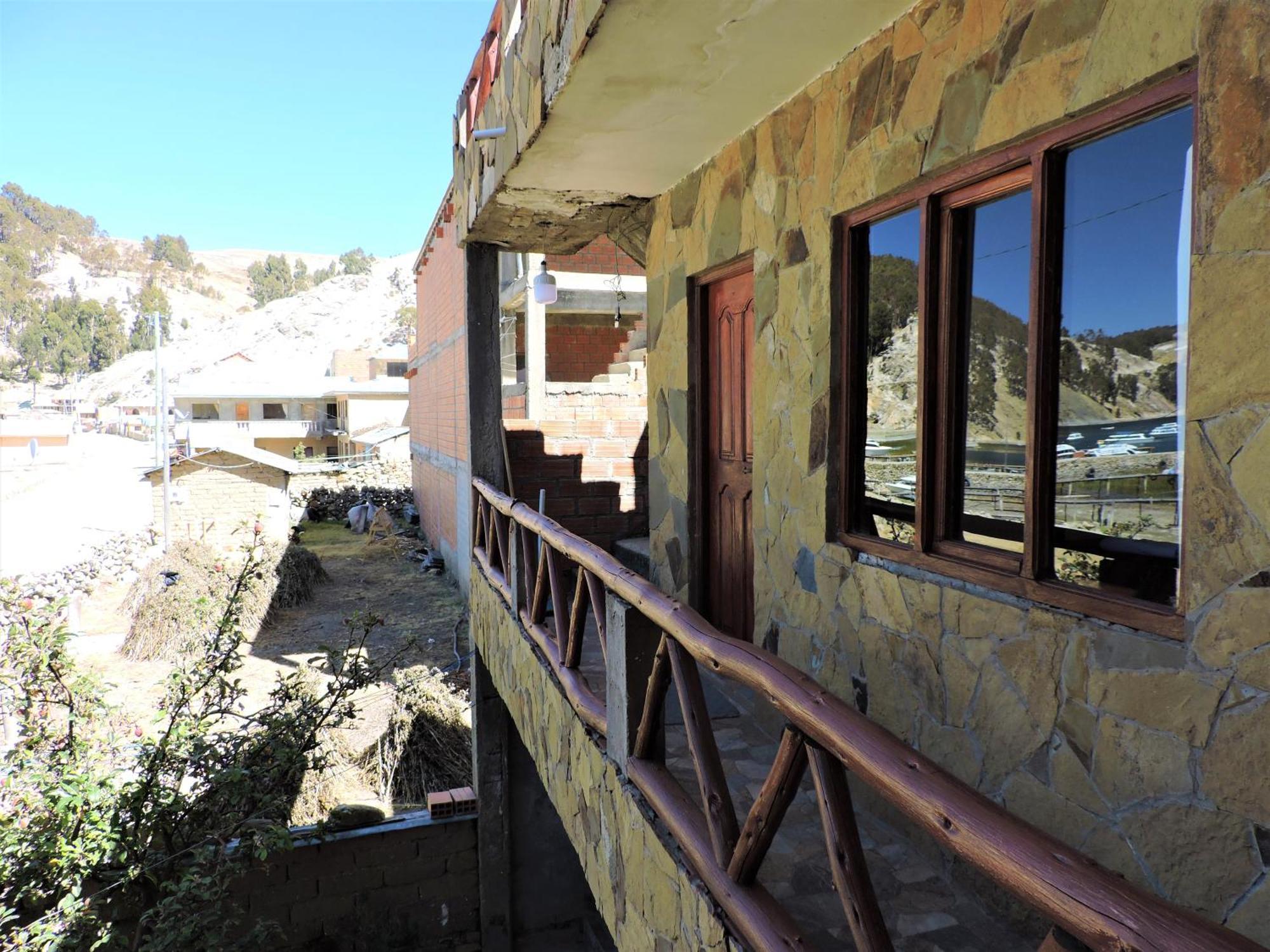 Titi Qala Hostel Comunidad Challapampa Exterior photo